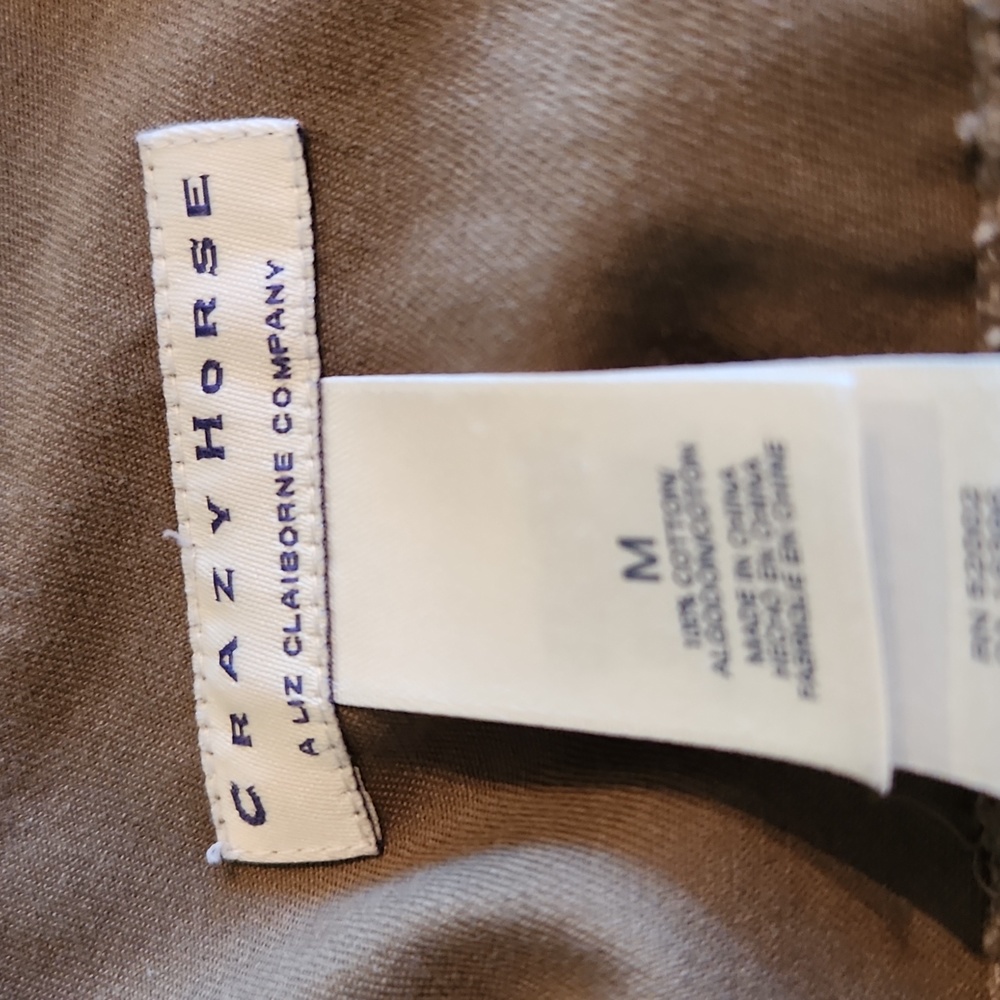 Crazy Horse,  Excellent condition,  Women's Jacket, Size Medium,  Olive green - Picture 6 of 11